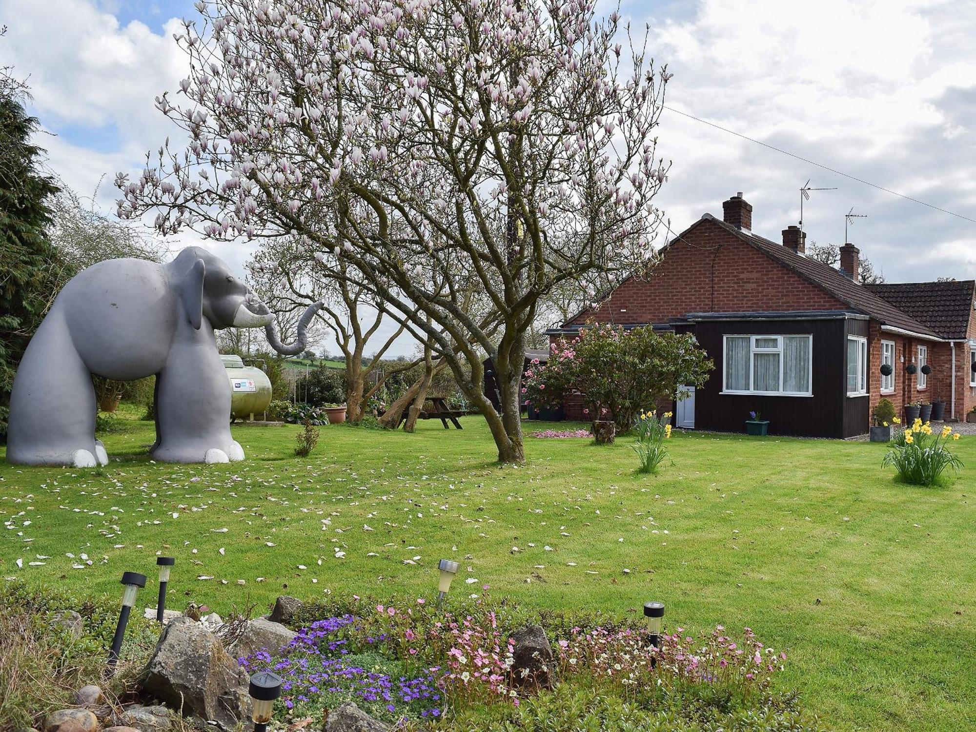 Lenas Lodge Birtsmorton Bagian luar foto